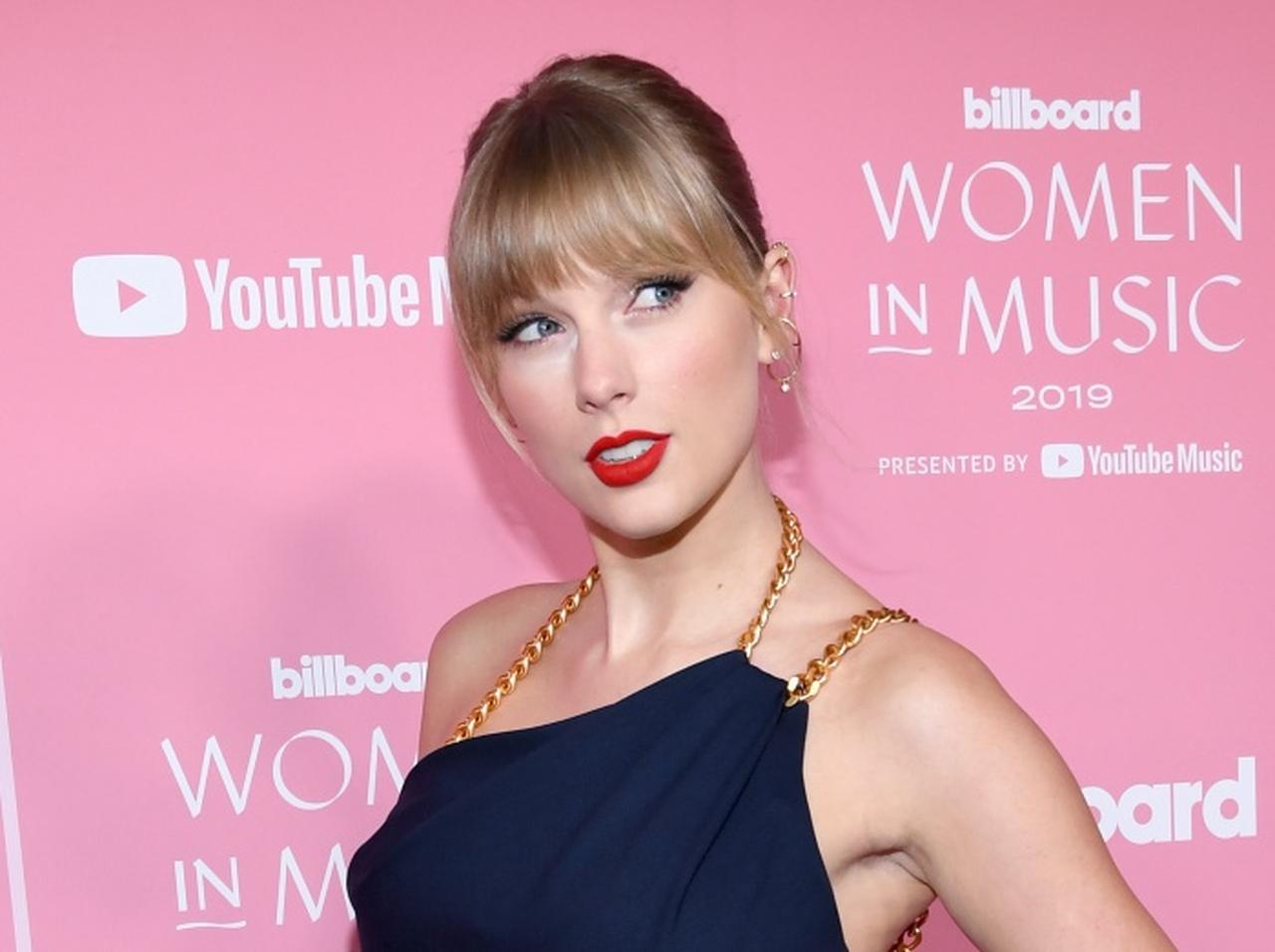 声をあげなければ変わらない！テイラー・スウィフト、中絶の権利について若者たちに行動を促す声明をシェア