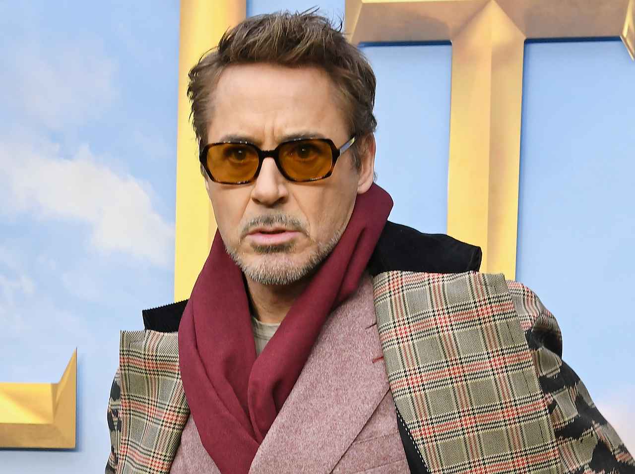 MCUアイアンマンのロバート・ダウニー・Jr.が「青髪坊主」に、かっけぇ…！