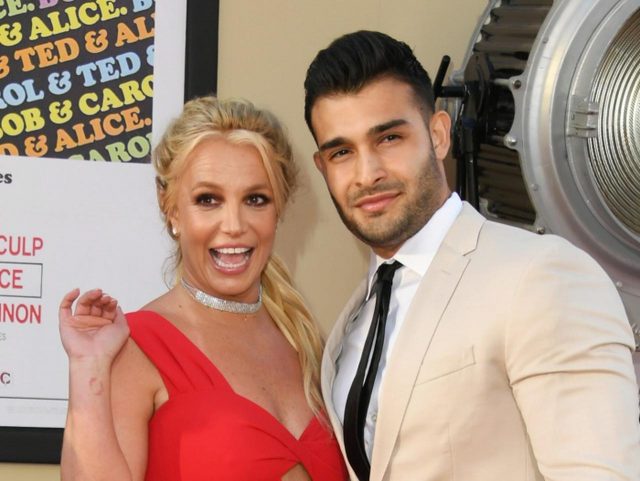 ブリトニー・スピアーズの結婚式で“55時間しか婚姻していない”元夫が逮捕