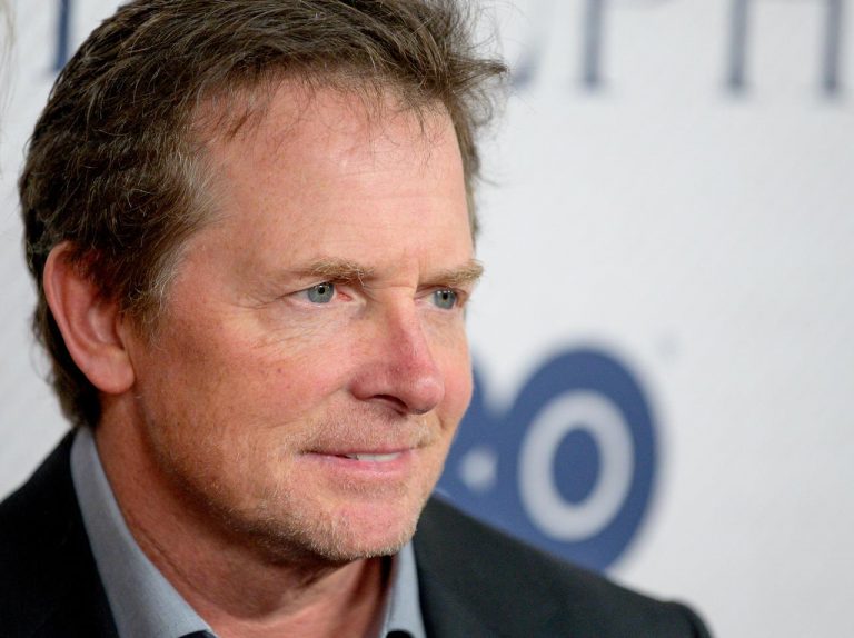 マイケル・J・フォックスがパーキンソン病が原因で「演じられない役」があることを告白、その役とは?