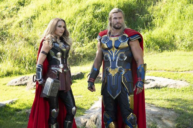 「マーベルの旅の始まりはナタリーとの共演だった」クリス・ヘムズワースが語る、新ヒーロー“マイティ・ソー”との関係