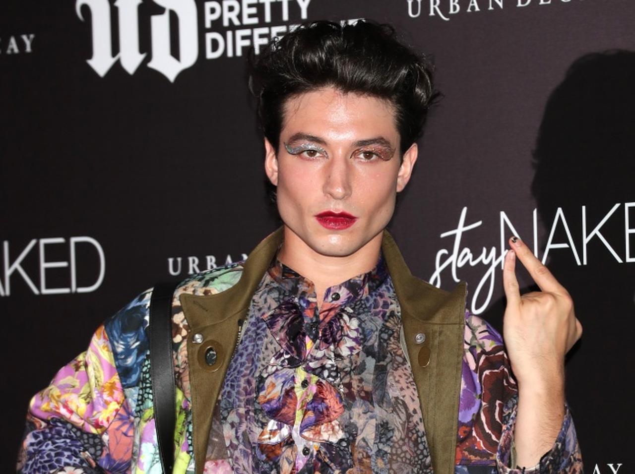 『ファンタビ』出演のエズラ・ミラー、12歳少女への「グルーミング疑惑」が浮上