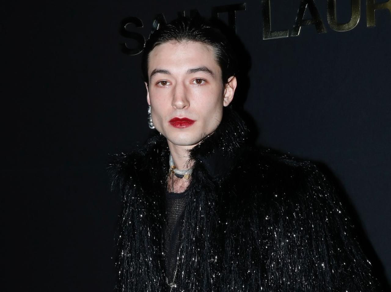 『ファンタビ』エズラ・ミラー、12歳少女へのグルーミングを告発され「意味深」な行動に出る