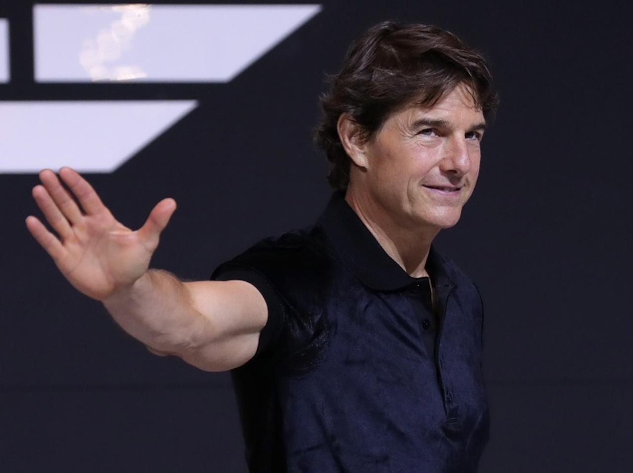 トム・クルーズが『トップガン』ハングマン役に送った「アドバイス」がカッコよすぎて“しびれる”