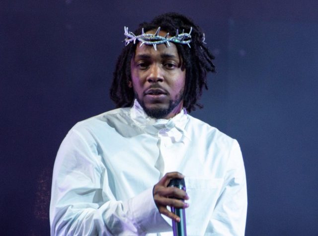 8,000個以上のダイヤモンドが使われた137カラット超えの“いばらの冠”の制作時間がヤバい