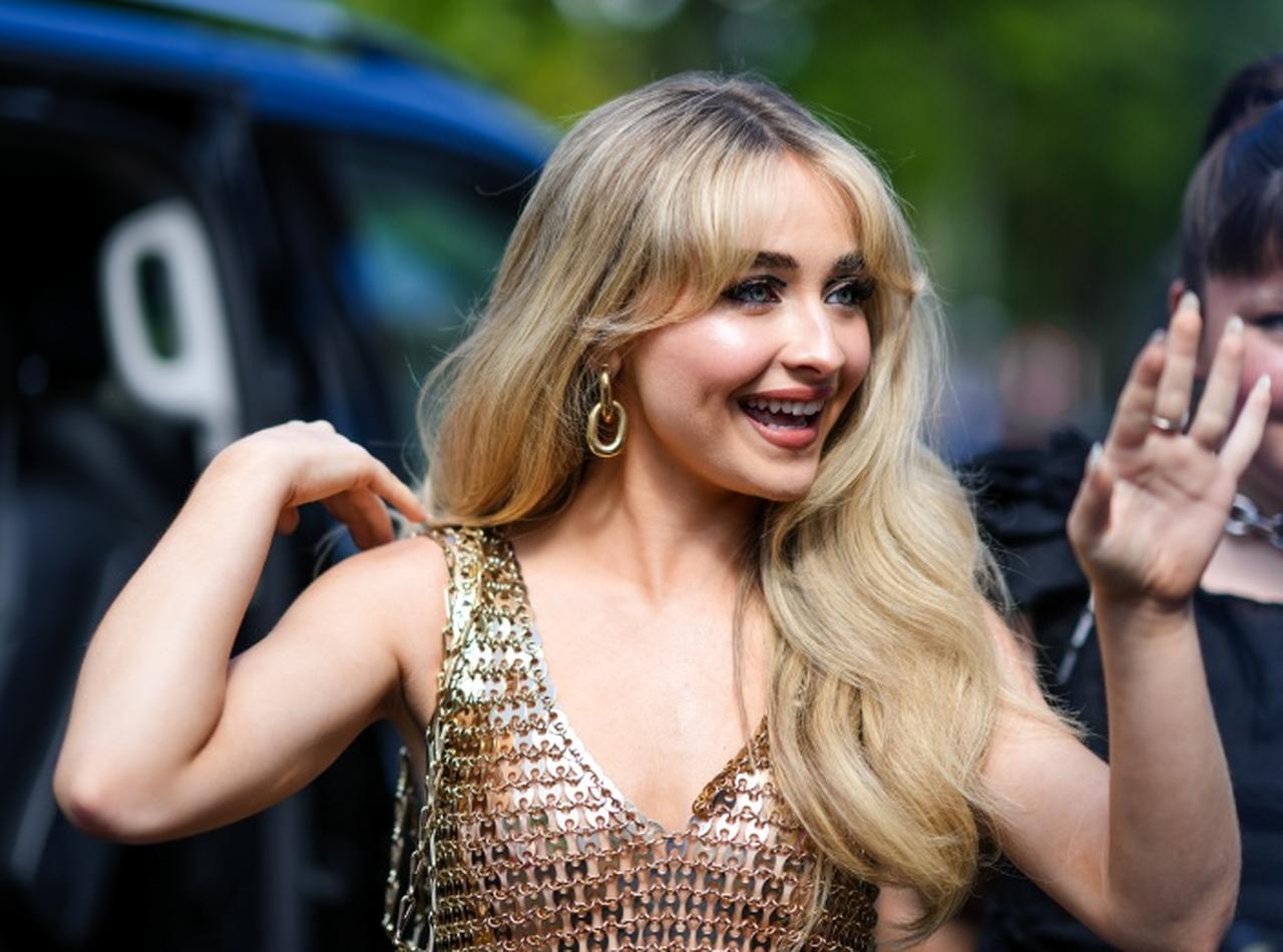 サブリナ・カーペンターが「Because I Liked A Boy」のMVで着用した衣装が買える