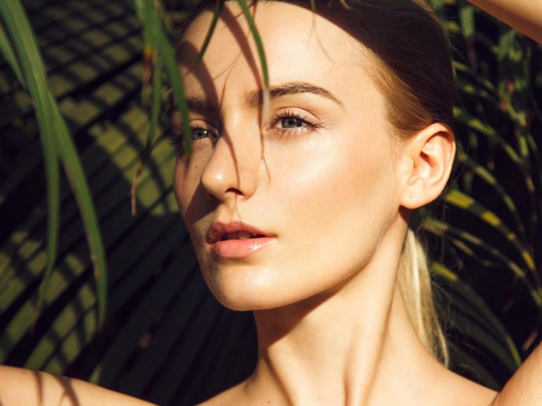 ファンデのSPFだけじゃ不十分!美肌を守る正しい「紫外線対策」