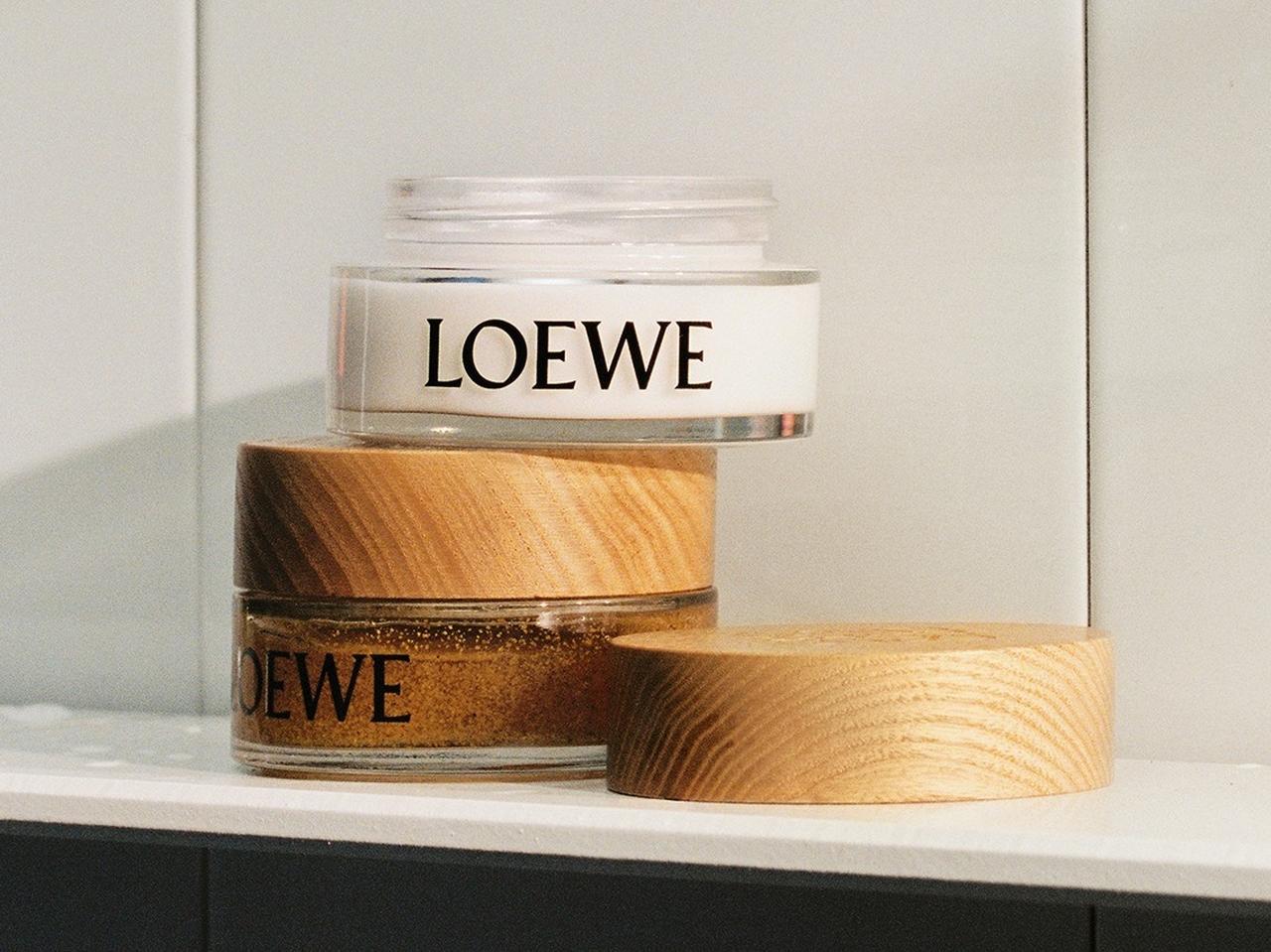 ロエベの“パウラズイビザ”から「バスケア製品」がお目見え