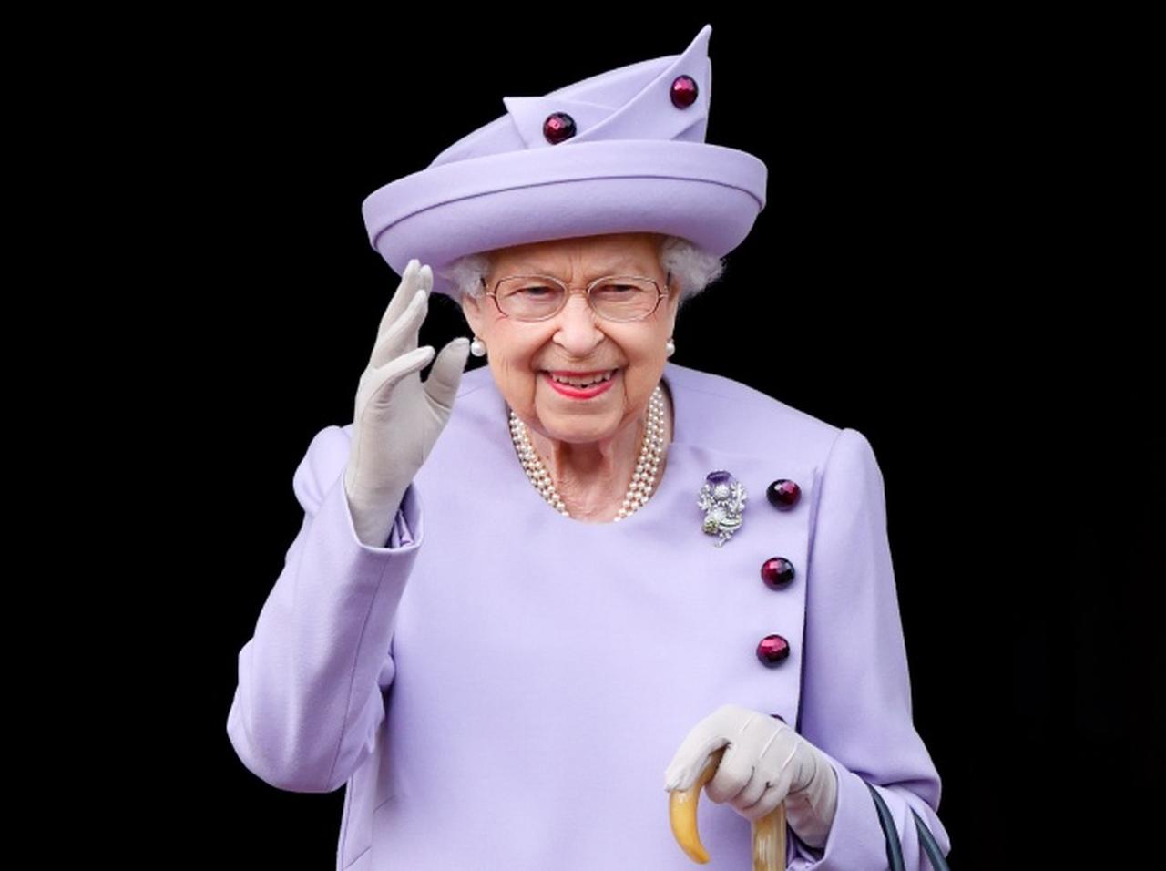 エリザベス女王、ウィリアム王子&キャサリン妃の家で“目にしたもの”に「理解できない」と首をひねる