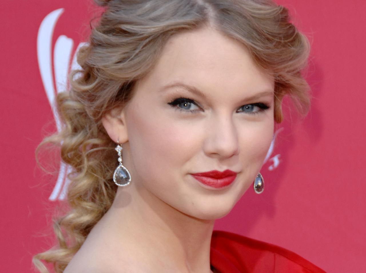 テイラー・スウィフト、『トワイライト』に出演交渉していた!実現しなかった「理由」が納得