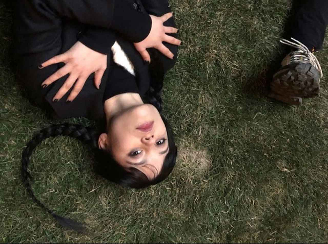 さすがティム・バートン！『アダムス・ファミリー』の『ウェンズデー』予告の“ダークさ”が最高