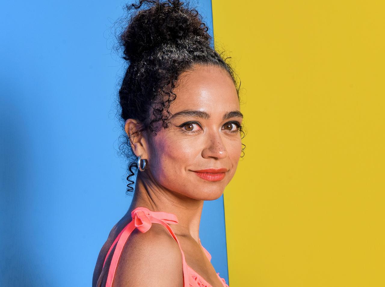 ろう者のローレン・リドロフがMCUで「黒人の髪」問題に直面、頼み事を“しなくて良い”のは特権