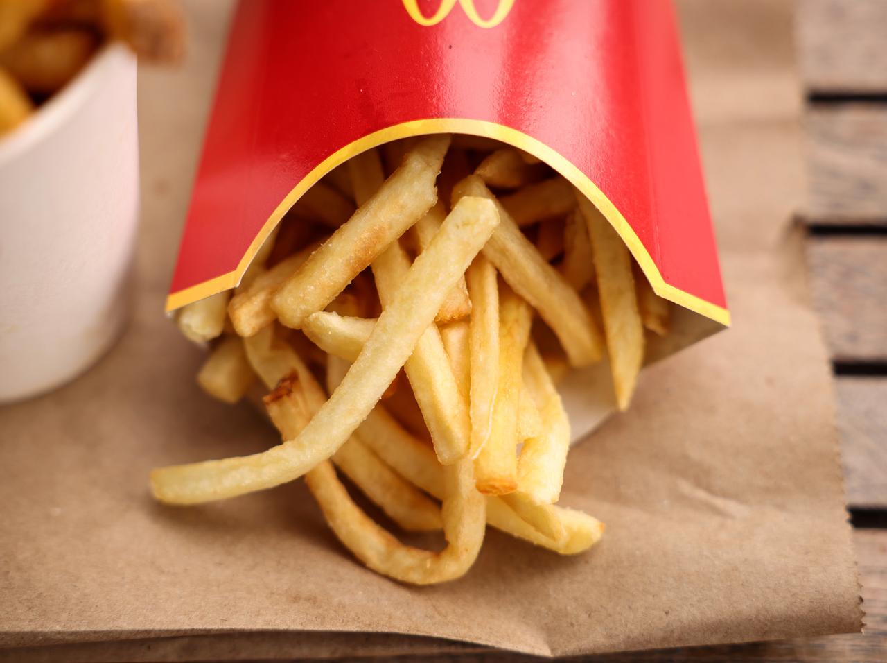 マクドナルドのポテトが自宅で作れるレシピ！「油」が決め手