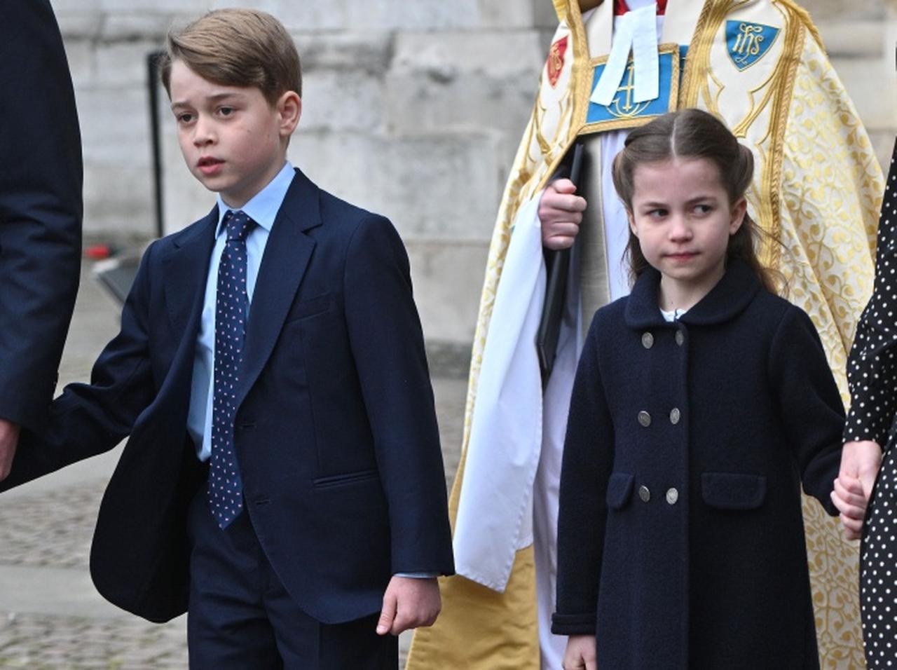ジョージ王子、エリザベス女王の死去後も変わらず学校に通っているのには「ワケ」があった