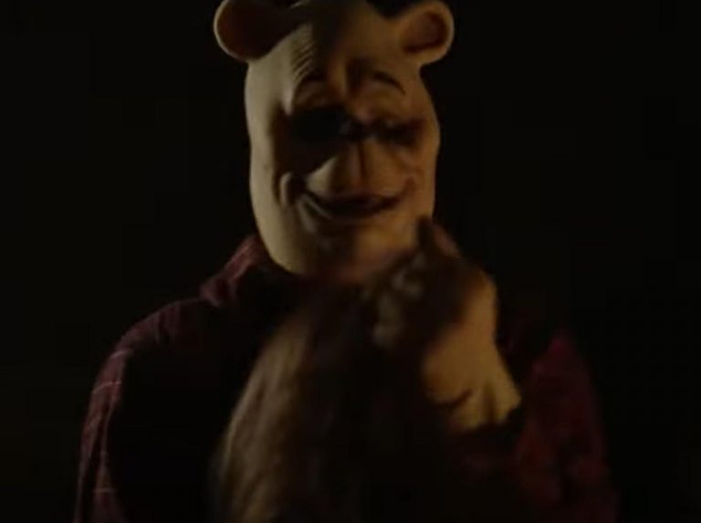 プーさんとピグレットがイーヨーを食べてクリストファー・ロビンに復讐…、映画が18禁では足りないレベルのガチ怖