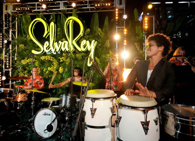 来日公演でも名前が登場！ ブルーノ・マーズが大好きな「Selvarey」を知ってほしい
