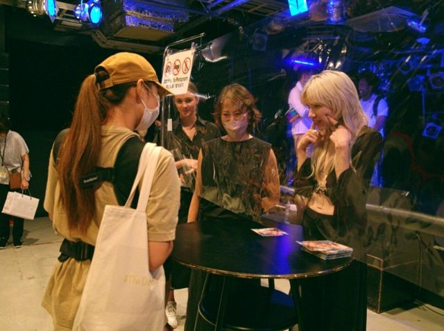 時間超過するほど神対応！ カーリー・レイ・ジェプセンの人柄が感じられたファンイベントをレポート