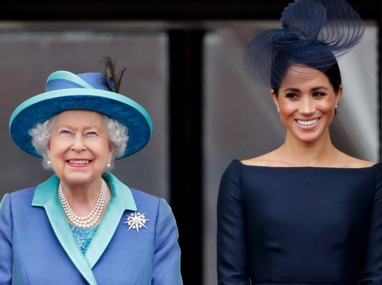 メーガン妃はエリザベス女王の元へ行かず、1人でロンドンに留まった理由