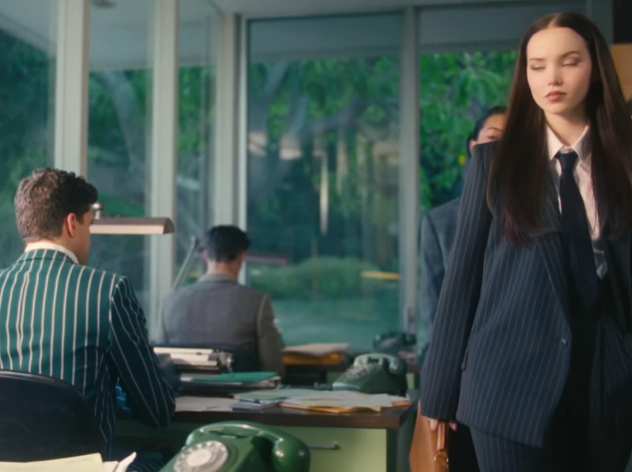 ダヴ・キャメロン、「中絶を経験する男性」をMVで描き“毎日女性でいることの苦痛”を訴える