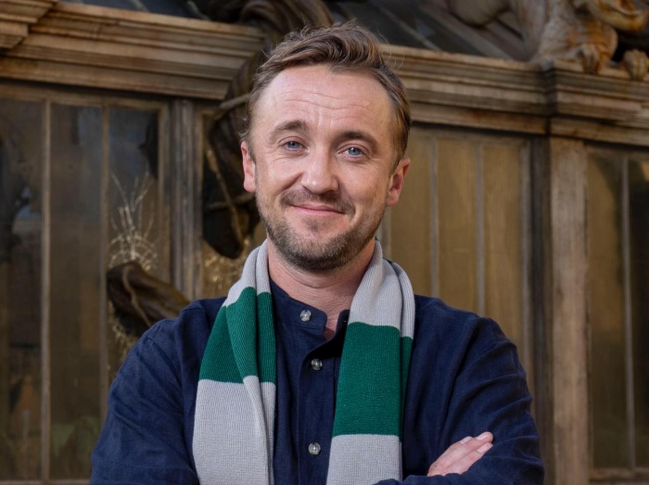 マルフォイ役のトム・フェルトン、最近会った「ハリポタ出演者」が胸アツすぎる