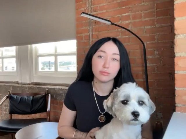 【取材】オフの日にノア・サイラスと音楽やタトゥーや日本の話をしてきた