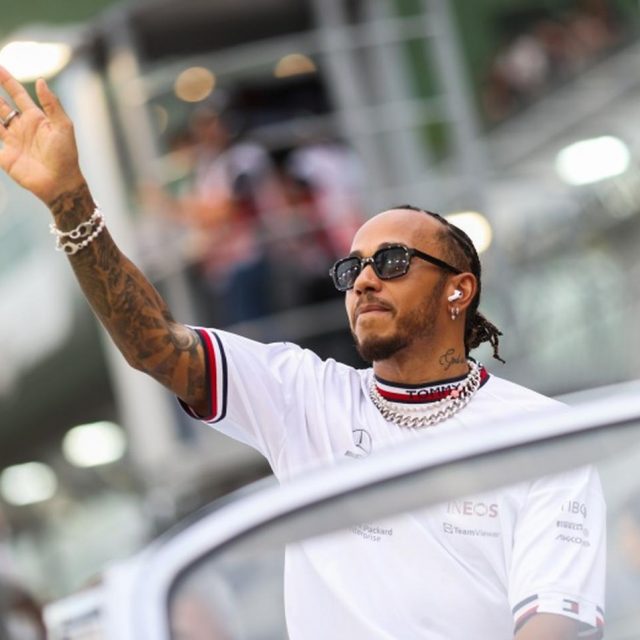 早速、皇居ラン！ルイス・ハミルトンがF1日本グランプリで来日