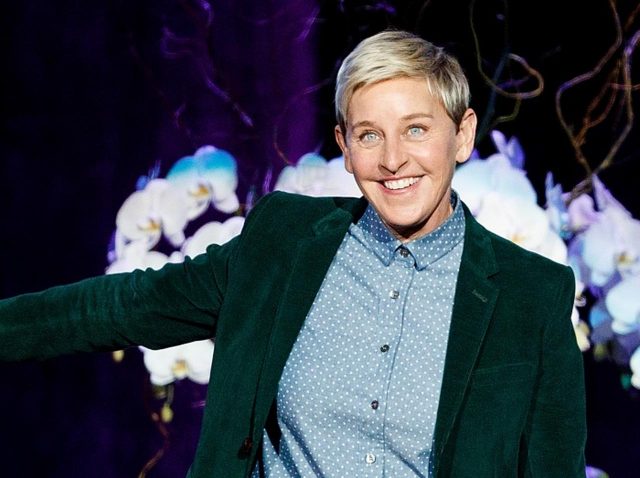 エレン・デジェネレスは「支配的で自己中心的」、若手シンガーからの告発が相次ぐ