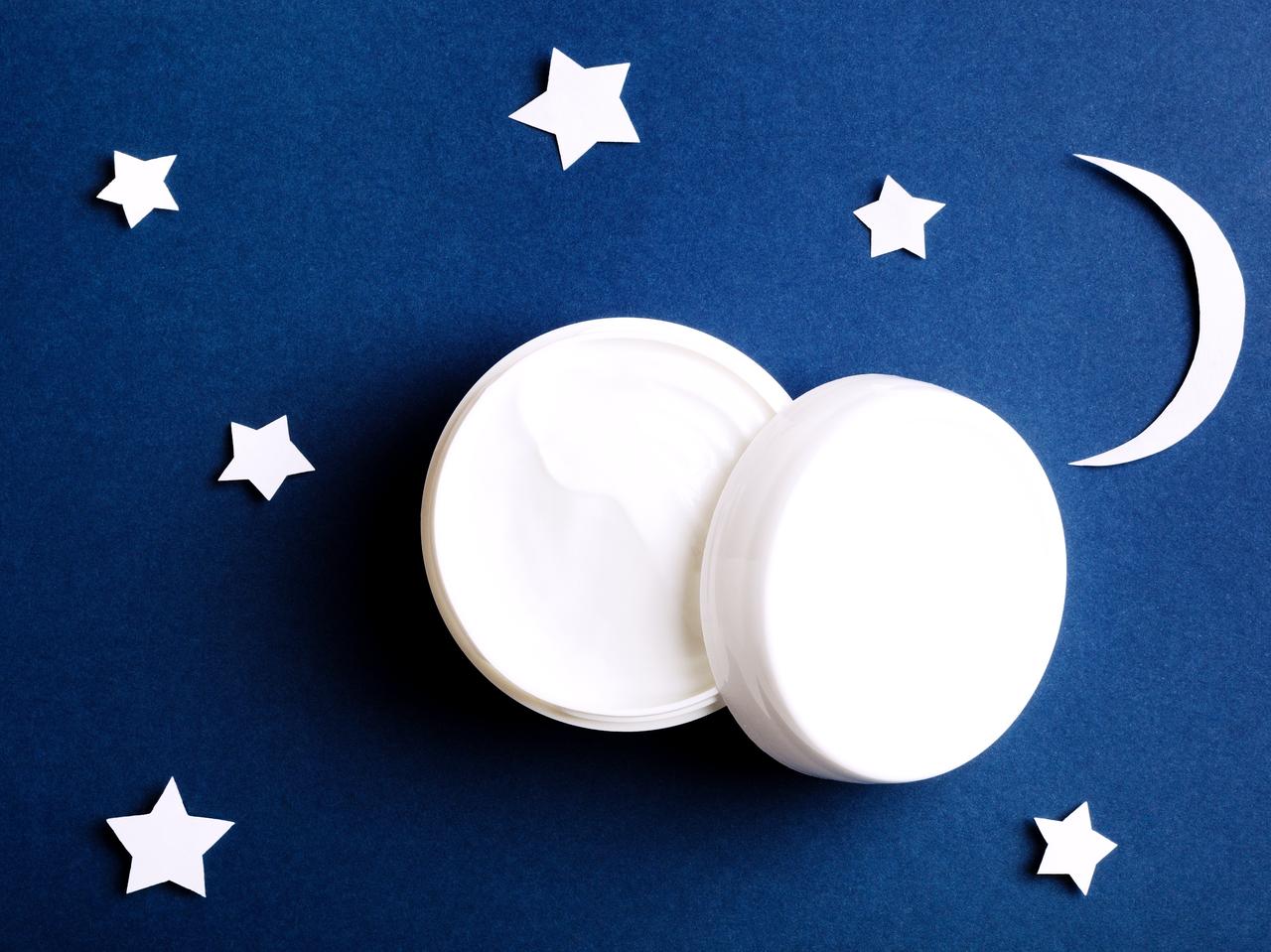 寝ながら美肌をGET!話題の「スリーピングマスク」人気おすすめアイテム3選