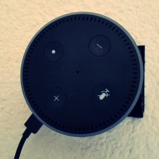 アマゾンのアレクサが「録音していた音」を発見、内容にゾッ…