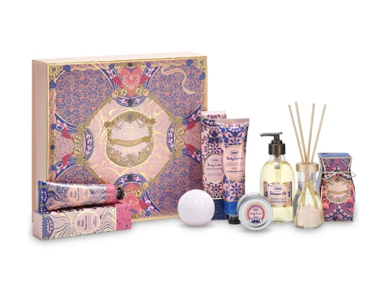 SABONから2022年ホリデーコレクションが限定発売!アーモンドとローズブーケの甘い香りに包まれて