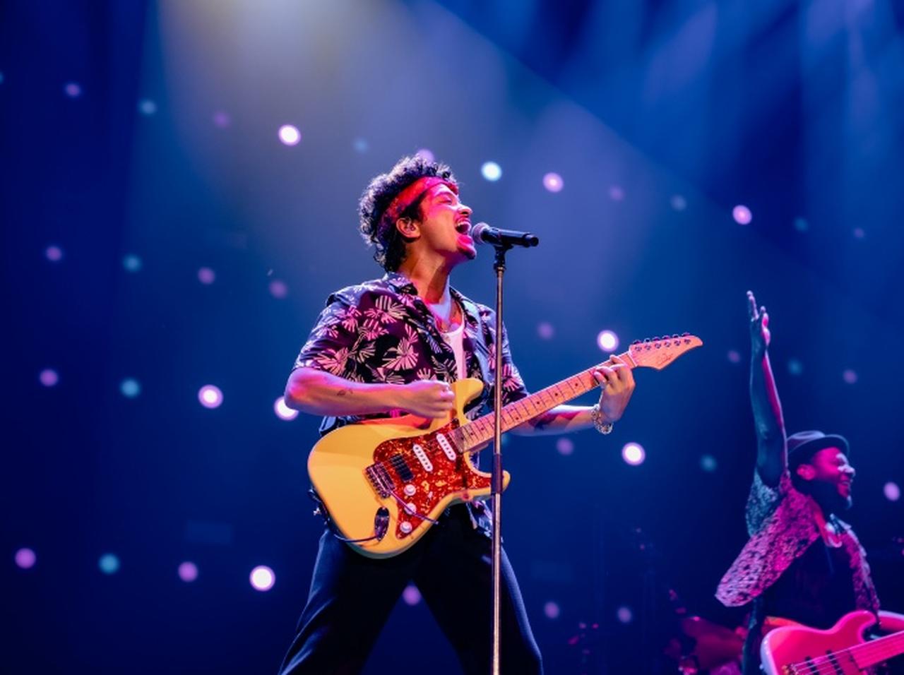 ドーム5公演が史上最速で完売!ブルーノ・マーズ、当日券の発売が急遽決定