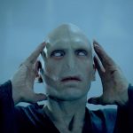 ヴォルデモートはなぜ鼻がない？理由と映画の「鼻を消す」技術を解説『ハリーポッター』