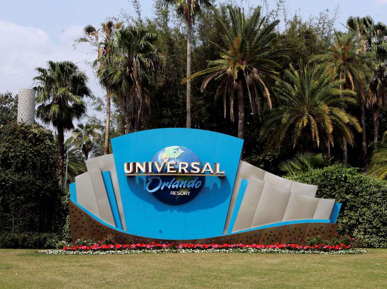 ユニバーサル・スタジオ、アトラクションの一部が台風で吹き飛ばされた「結果」…