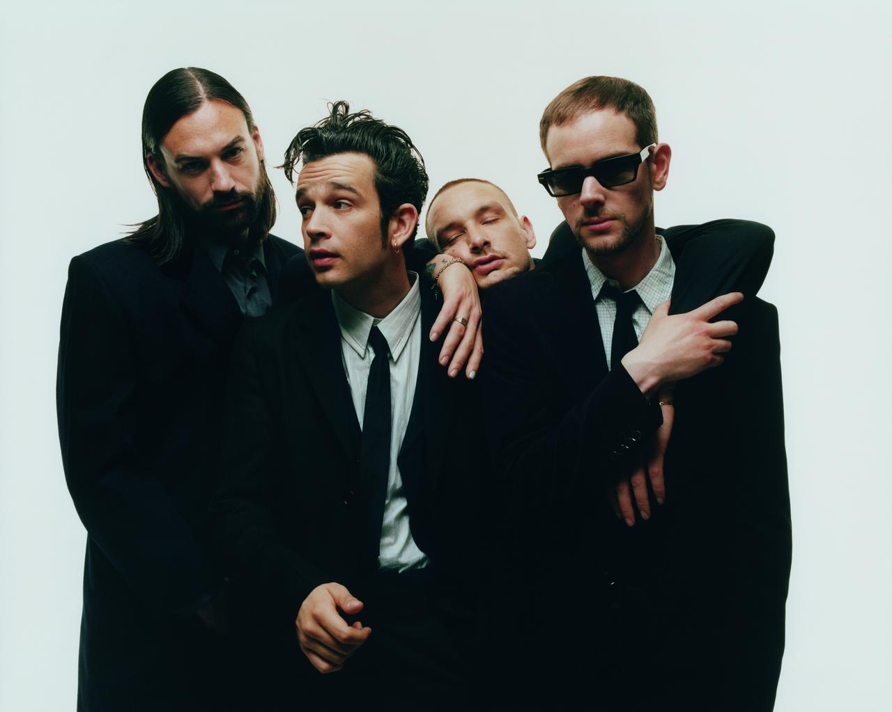 THE 1975 ザ・ナインティーンセヴンティファイヴ 外国語での言葉遊び headline_L.jpeg