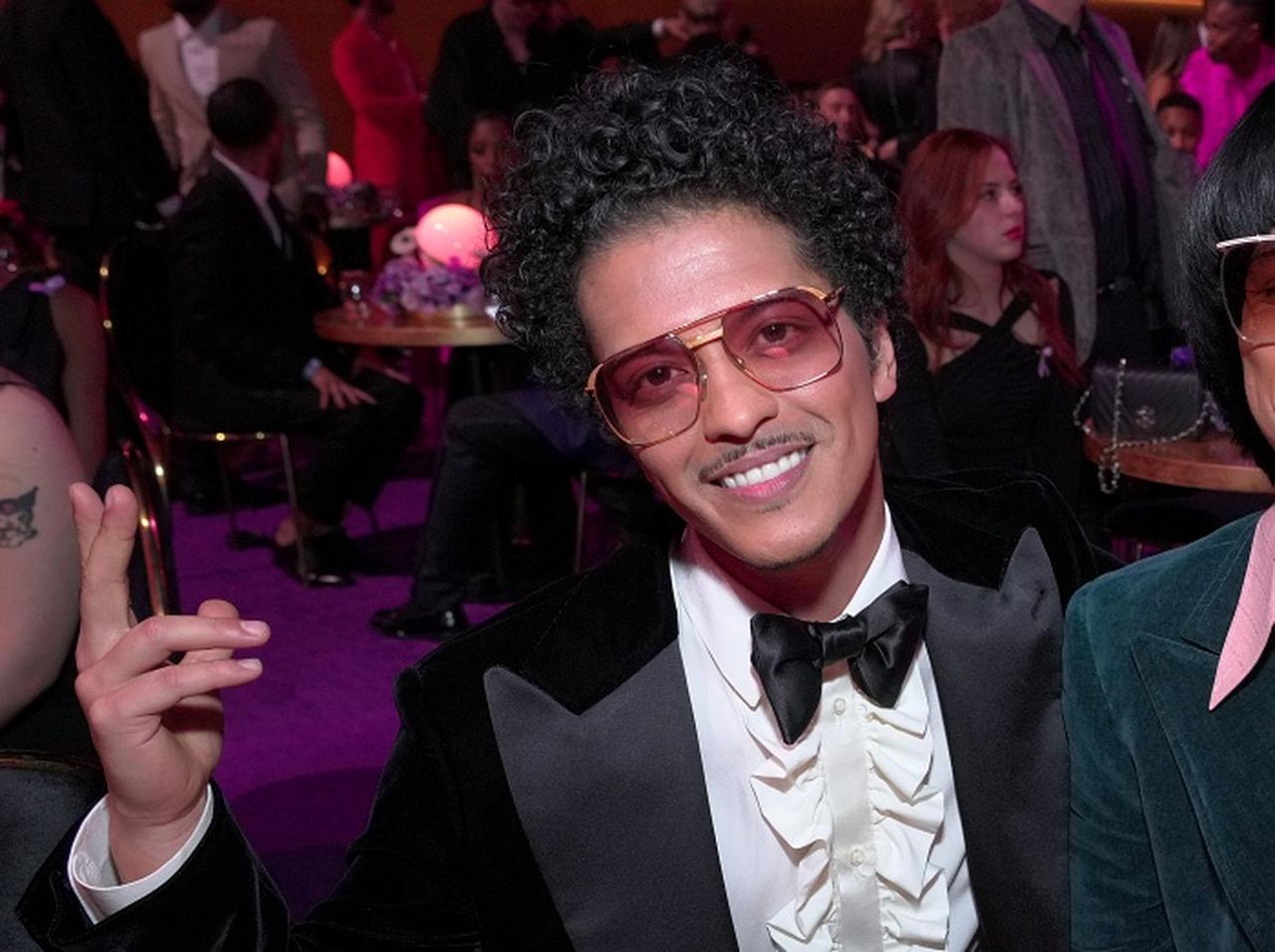 本当に激レア！ ブルーノ・マーズが日本のファンを特別待遇