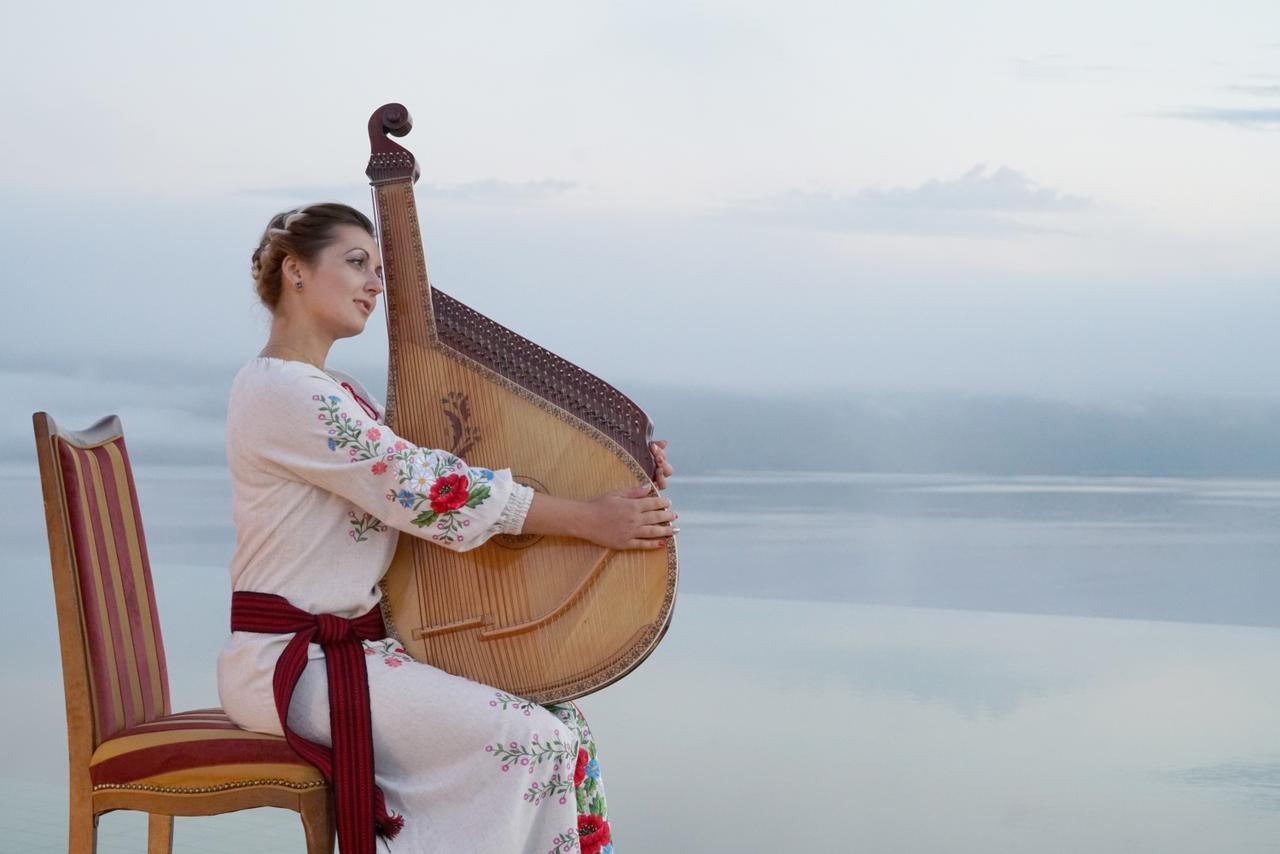 「女性に対する暴力撤廃週間」チャリティイベントが12月1日に都内開催