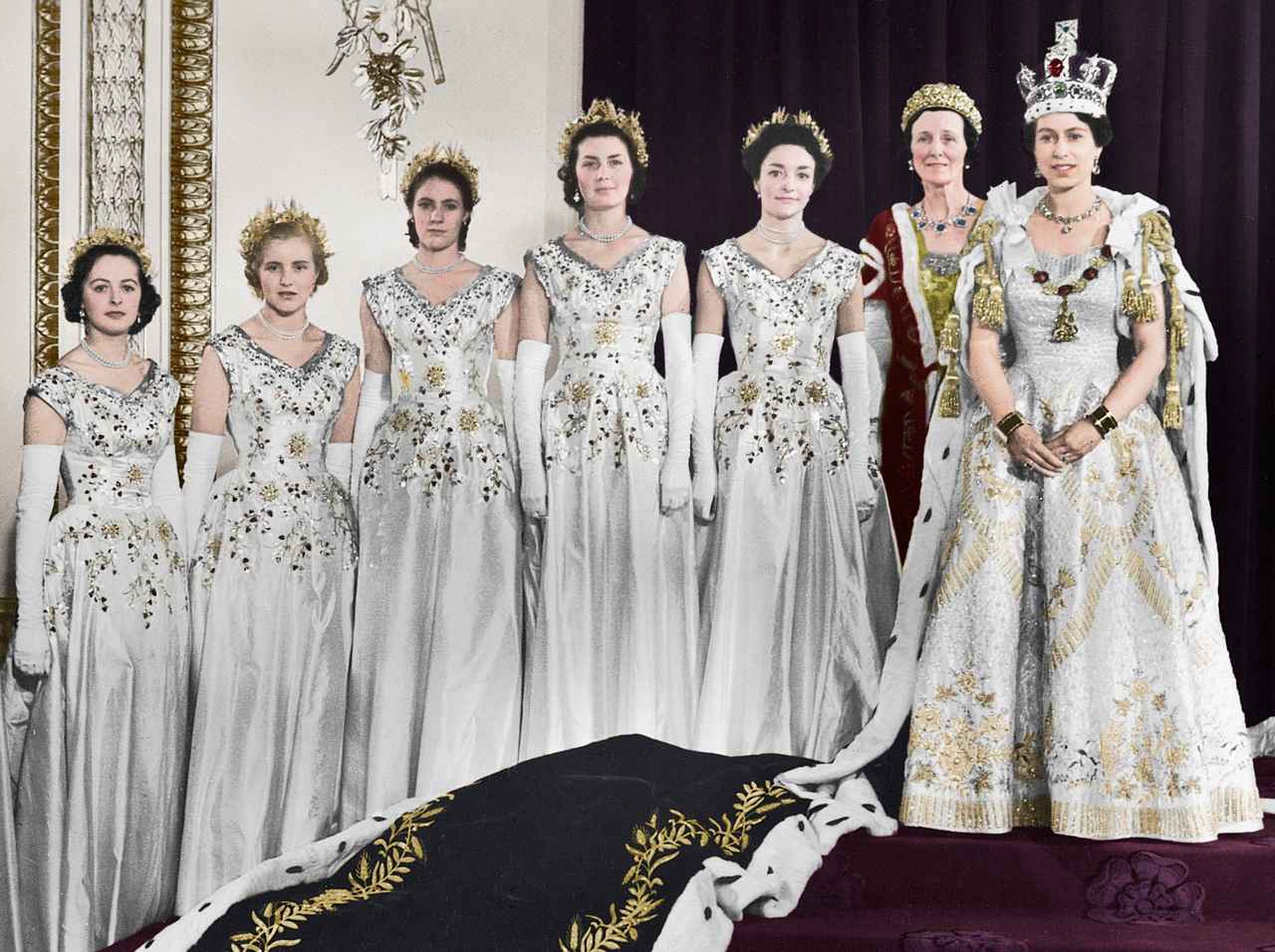 エリザベス女王の友人、『ザ・クラウン』は「私をとても怒らせる」と批判