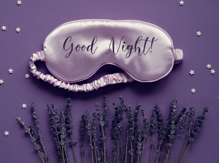 睡眠の質を高めたいならアロマがオススメ!よい眠りに導くエッセンシャルオイル4選