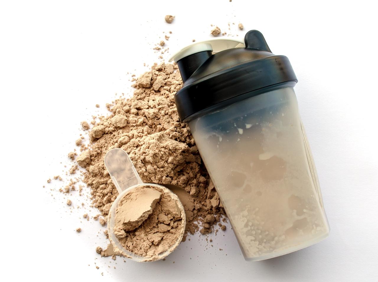 プロテインはまずい?チャイ風、パンプキンアレンジなど美味しく飲めるレシピ3選