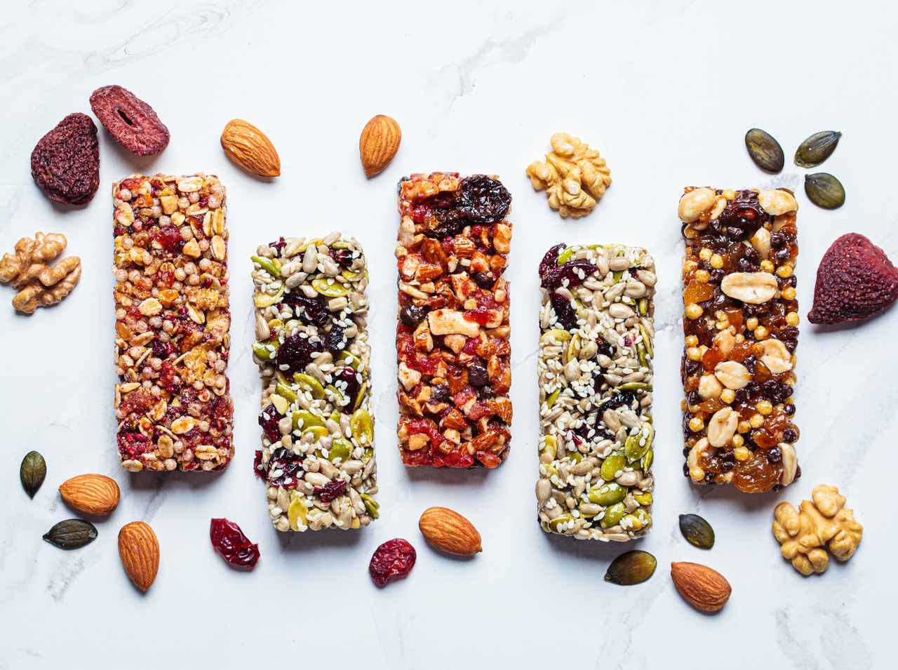 「プロテインバー」は毎日食べてもいい?栄養士が教える健康的な取り入れ方