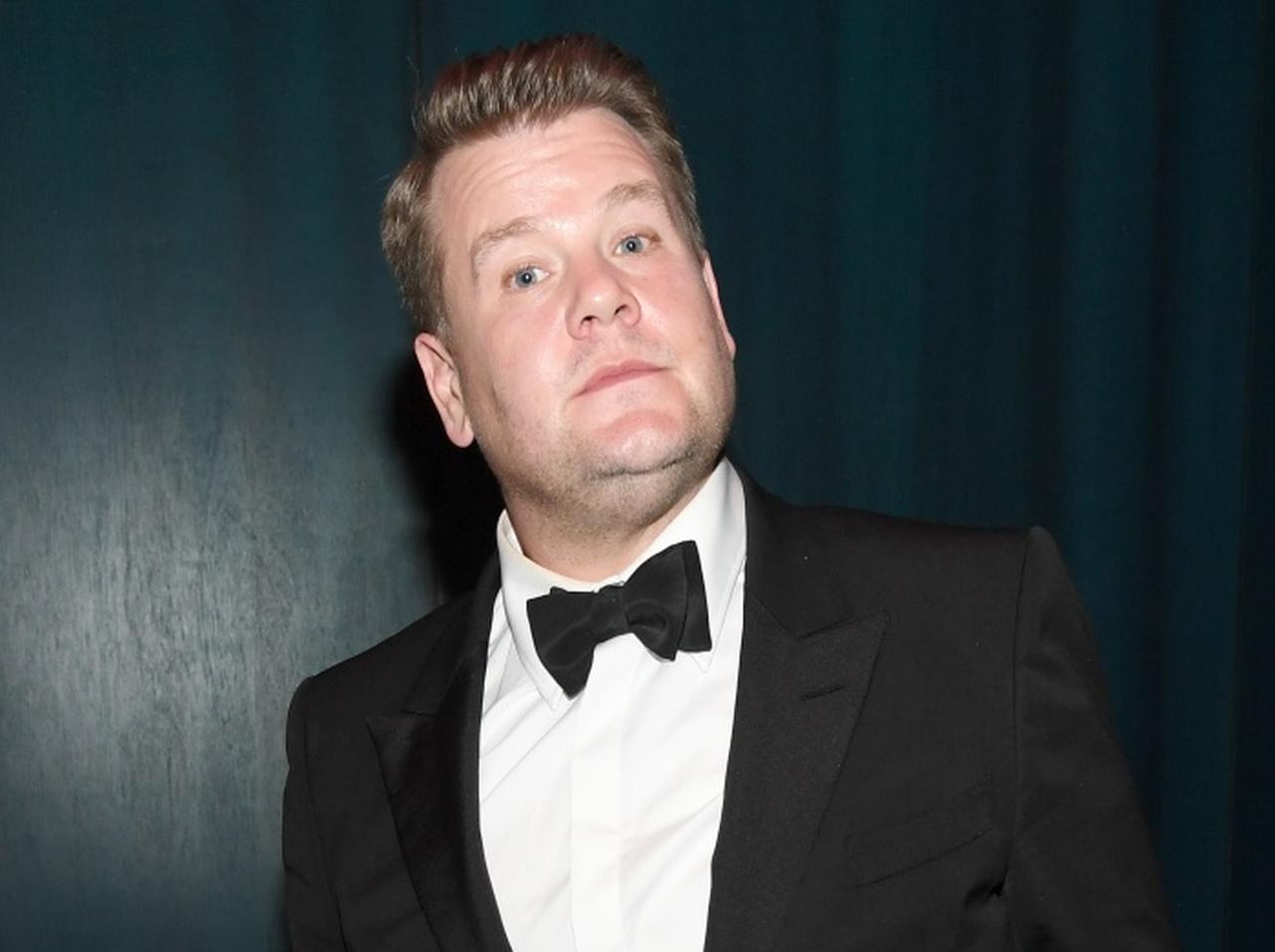 ジェームズ・コーデンに再び災難、先輩コメディアンのジョークと「丸かぶり」で謝罪