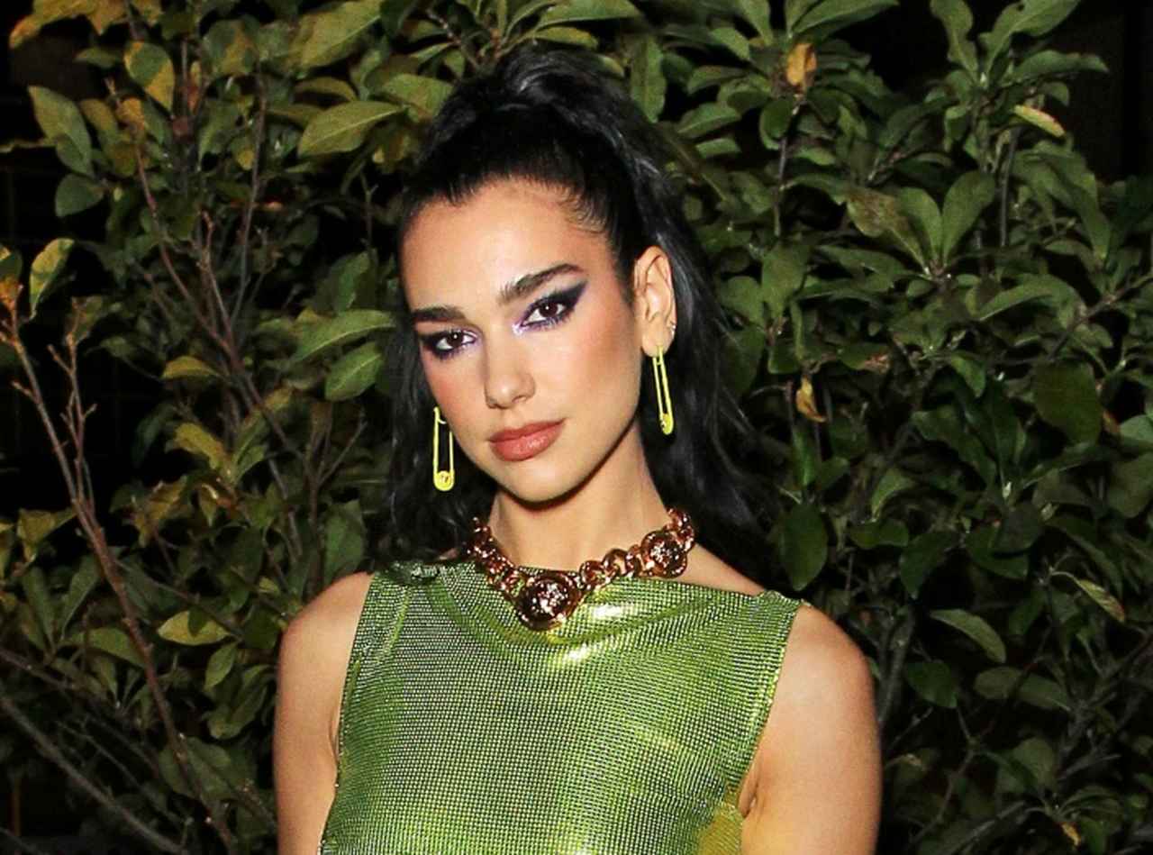 ジブリファンのデュア・リパ、来日中には「ジブリファンならではの場所」へ