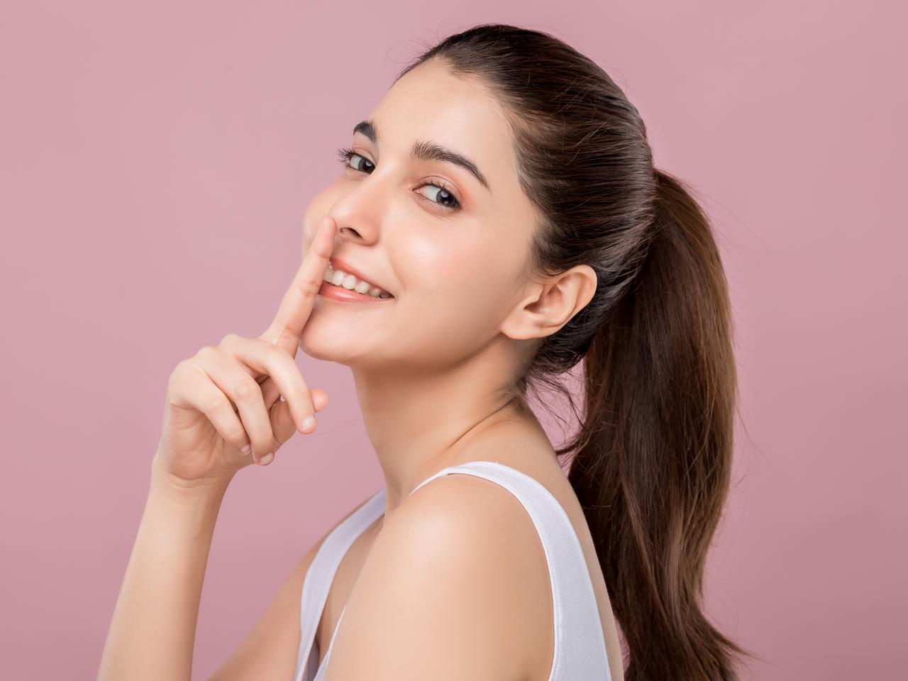 たった15分で毛穴に詰まった角栓がとれる!?海外であるオイルクレンジング方法が大注目