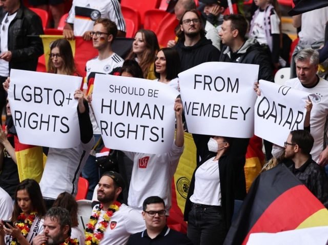 カタールW杯に選手やセレブから批判強まる、開催まで7日をきりそれぞれが対応