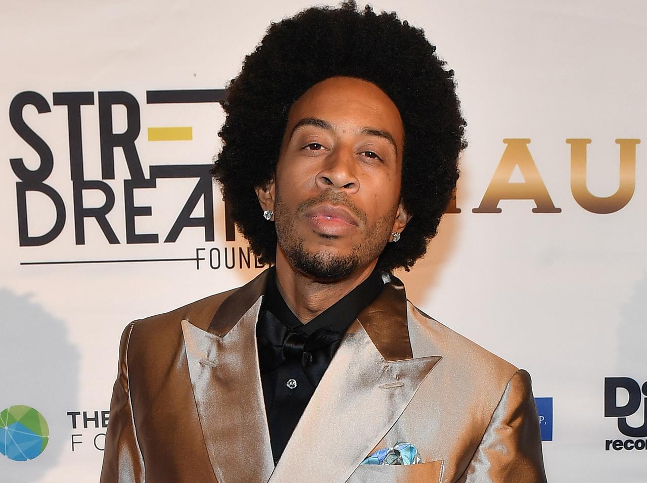 『ワイルド・スピード』テズ役、「クリスマスの過ごし方」に拍手喝采