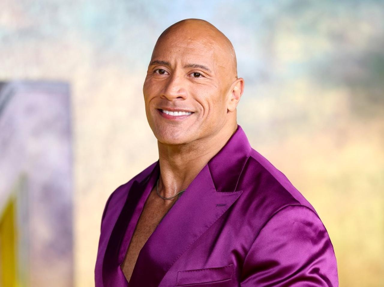 ドウェイン・ジョンソン、娘たちの“おもちゃ”にされ「笑撃のイメチェン」を遂げる