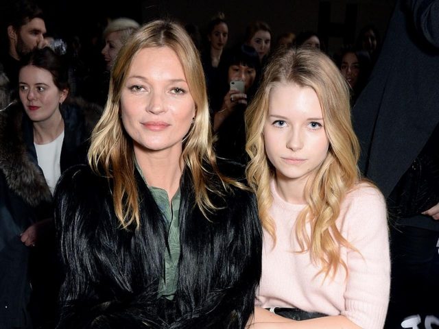 ケイト・モス14歳下の妹、顔面にタトゥーを入れ姉を批判