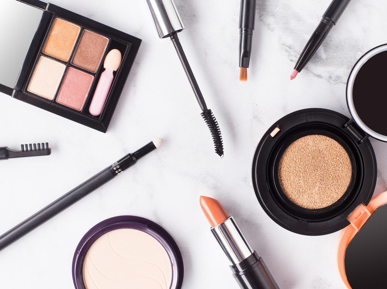 プチプラでもOKなコスメはコレ!メイクのプロが教える賢い選び方【アーカイブ記事】