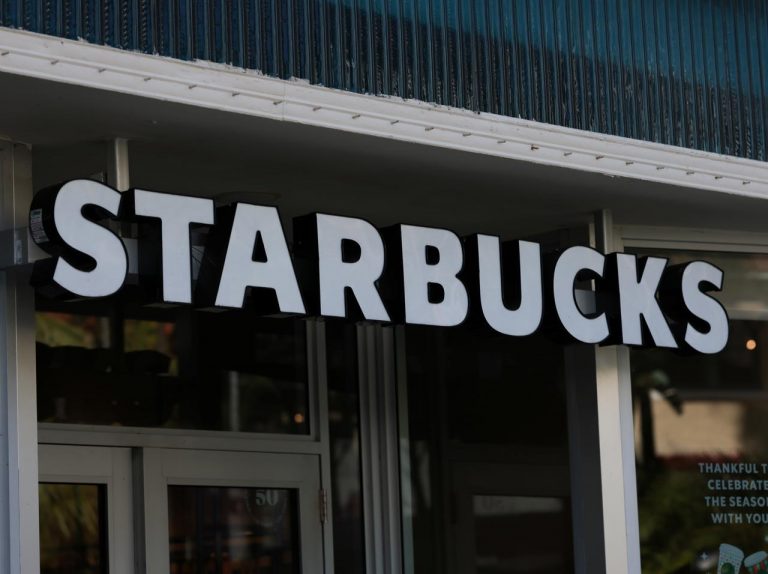 スターバックス、“生理中”のバリスタに「指示したこと」に開いた口が塞がらない