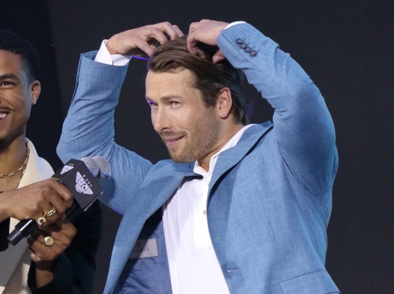 『トップガン』グレン・パウエル、トム・クルーズからの「クリスマスプレゼント」に舞い上がる